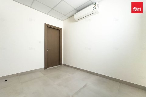 Villa te huur in Dubai, VAE 4 slaapkamers, 570 vr.m., nr 622429 - foto 26