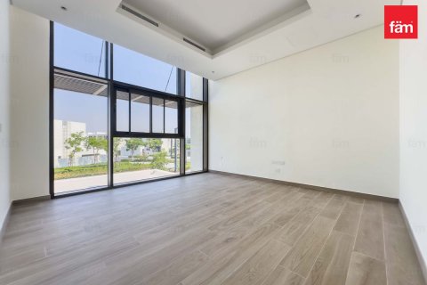 Villa te huur in Dubai, VAE 4 slaapkamers, 570 vr.m., nr 622429 - foto 30