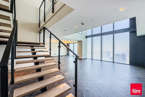 Duplex u gradu Zabeel, Dubai, UAE 2 spavaće sobe, 222.2 m2 Br. 573599 - Slika 1