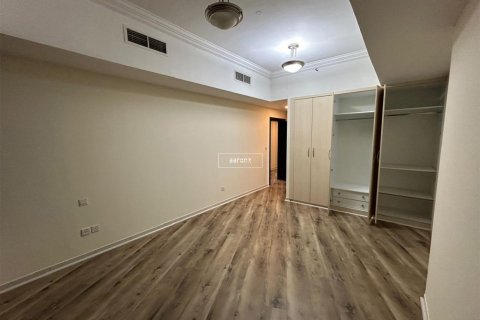 Apartment in Jumeirah Lake Towers, Dubai, UAE 3 bedrooms, 181.6 sq.m. № 624460 - photo 4