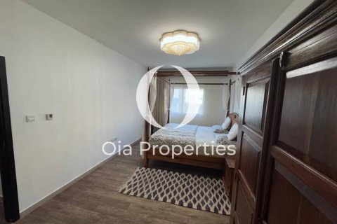 Apartament në Al Reef, Abu Dhabi, Emiratet e Bashkuara Arabe 3 dhoma gjumi, 144 m2. № 628744 - Foto 8