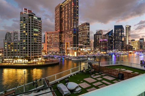 Apartament në Dubai Marina, Emiratet e Bashkuara Arabe 2 dhoma gjumi, 121.5 m2. № 624396 - Foto 1