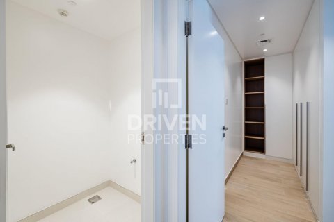 Apartmen di Jumeirah, Dubai, UAE 2 bilik tidur, 124 meter persegi № 603372 - foto 6