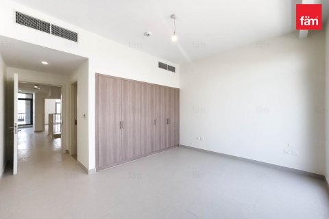 Vilë në Dubai, Emiratet e Bashkuara Arabe 4 dhoma gjumi, 322.4 m2. № 631857 - Foto 2