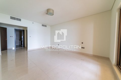 Apartment in Palm Jumeirah, Dubai, UAE 2 bedrooms, 176 sq.m. № 593266 - photo 8