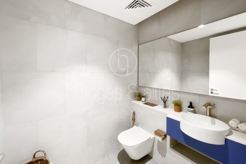 Apartment in Dubai, UAE 2 bedrooms, 131.9 sq.m. № 624545 - photo 14