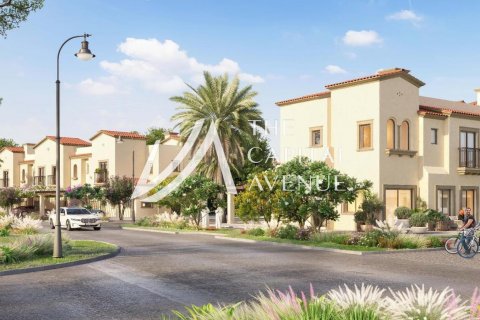Townhouse in Khalifa City, Abu Dhabi, UAE 2 bedrooms, 125 sq.m. № 604744 - photo 1