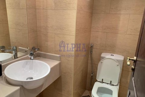 Apartment sa Al Hamra Village, Ras Al Khaimah, UAE 2 silid-tulugan, 125.4 sq.m. № 633116 - larawan 14