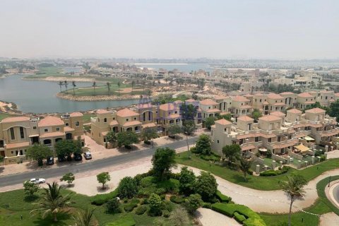 Apartment sa Al Hamra Village, Ras Al Khaimah, UAE 2 silid-tulugan, 125.4 sq.m. № 633116 - larawan 3