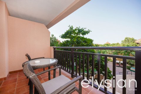 Apartment in Palm Jumeirah, Dubai, UAE 1 room, 48 sq.m. № 586091 - photo 3