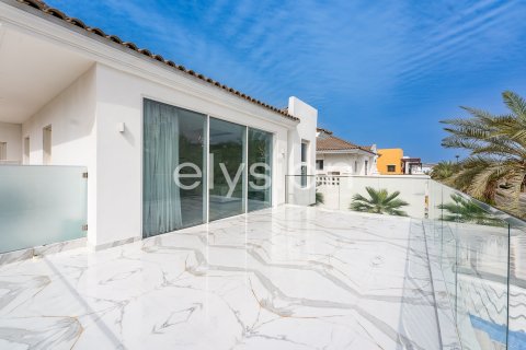 Vilë në Palm Jumeirah, Dubai, Emiratet e Bashkuara Arabe 4 dhoma gjumi, 622 m2. № 586095 - Foto 24