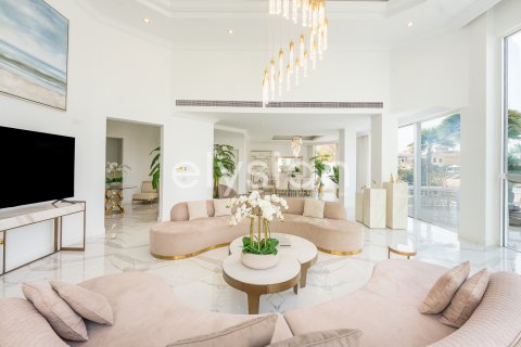 Vilë në Palm Jumeirah, Dubai, Emiratet e Bashkuara Arabe 4 dhoma gjumi, 622 m2. № 586095 - Foto 7