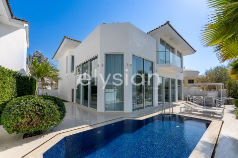 Vilë në Palm Jumeirah, Dubai, Emiratet e Bashkuara Arabe 4 dhoma gjumi, 622 m2. № 586095 - Foto 1
