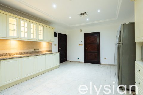 Vila u gradu Palm Jumeirah, Dubai, UAE 4 spavaće sobe, 689 m2 Br. 586094 - Slika 16
