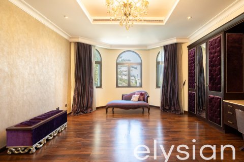 Vila u gradu Palm Jumeirah, Dubai, UAE 4 spavaće sobe, 689 m2 Br. 586094 - Slika 9
