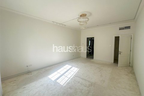 Vilë në Al Barsha, Dubai, Emiratet e Bashkuara Arabe 4 dhoma gjumi, 324 m2. № 627023 - Foto 27