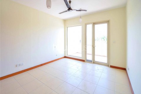 Villa til leie i Arabian Ranches, Dubai, Emiratene 3 soverom, 299 kvm Nr. 627020 - Foto 10