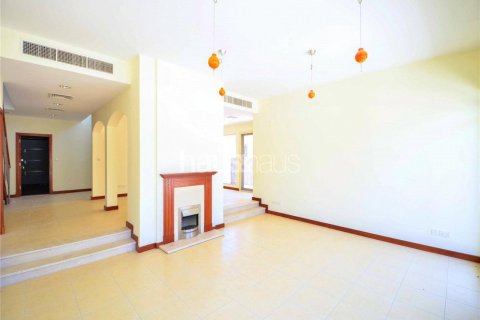 Villa til leie i Arabian Ranches, Dubai, Emiratene 3 soverom, 299 kvm Nr. 627020 - Foto 3