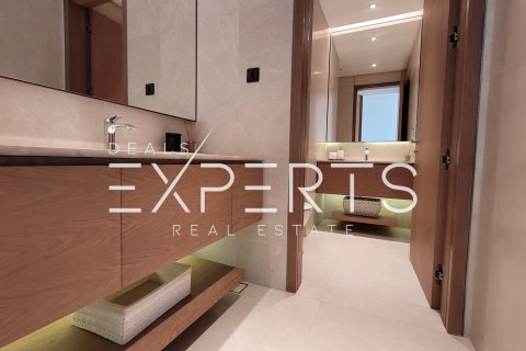 Villa on the Saadiyat Island, Abu Dhabi, UAE 5 bedrooms, 579 sq.m. № 575377 - photo 25