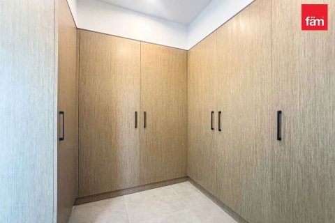 Townhouse in Dubai, UAE 4 bedrooms, 238.4 sq.m. № 574993 - photo 13