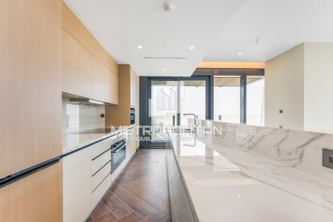 Apartmen di Zabeel, Dubai, UAE 2 bilik tidur, 165 meter persegi № 380681 - foto 16