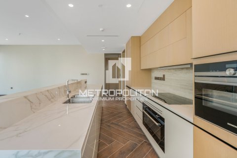 Apartmen di Zabeel, Dubai, UAE 2 bilik tidur, 165 meter persegi № 380681 - foto 15