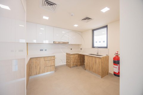 Vila na Yas Island, Abu Dhabi, SAE 3 ložnice, 348 m² Č.: 615790 - fotografie 4