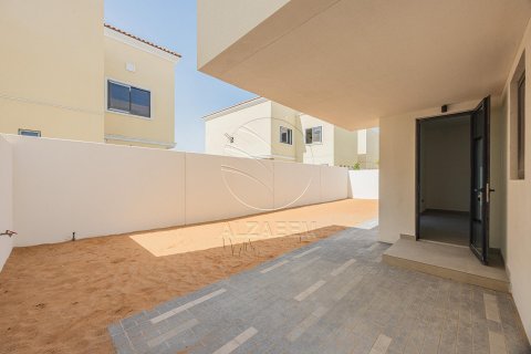Vila na Yas Island, Abu Dhabi, SAE 3 ložnice, 348 m² Č.: 615790 - fotografie 2