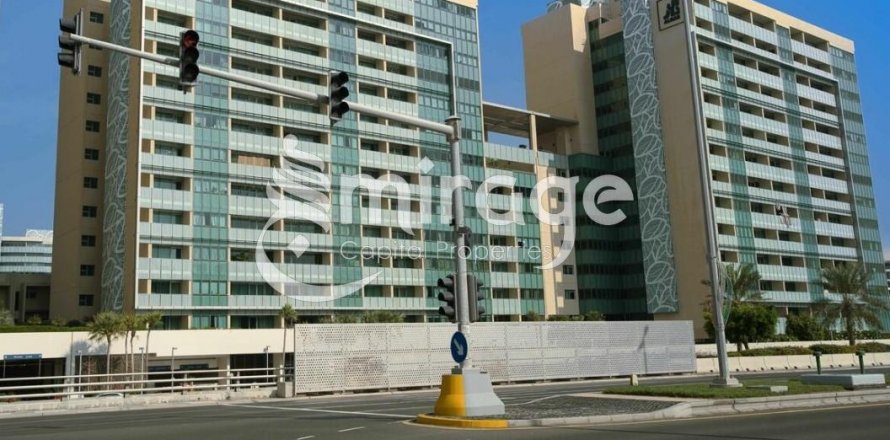 Byt v Al Raha Beach, Abu Dhabi, SAE 2 ložnice, 144.5 m² Č.: 574192