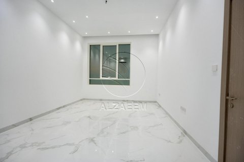 Vilë në Al Shamkha, Abu Dhabi, Emiratet e Bashkuara Arabe 5 dhoma gjumi, 510 m2. № 615914 - Foto 8