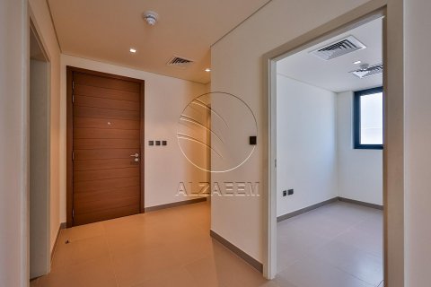 Vila na Yas Island, Abu Dhabi, SAE 4 ložnice, 315 m² Č.: 615915 - fotografie 5