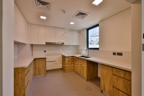 Vila na Yas Island, Abu Dhabi, SAE 4 ložnice, 315 m² Č.: 615915 - fotografie 4