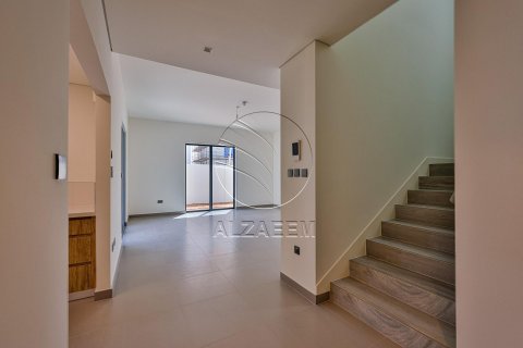Vila na Yas Island, Abu Dhabi, SAE 4 ložnice, 315 m² Č.: 615915 - fotografie 6