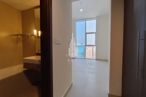 Apartment sa Corniche Road, Abu Dhabi, UAE 4 silid-tulugan, 195.1 sq.m. № 572847 - larawan 8