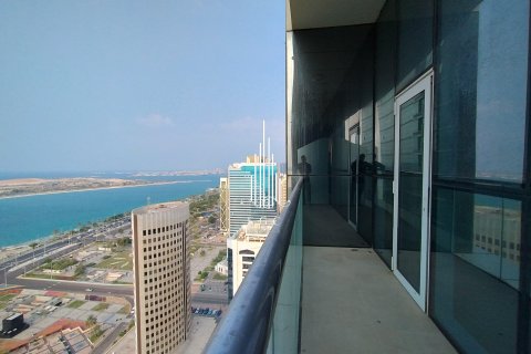 Apartment sa Corniche Road, Abu Dhabi, UAE 4 silid-tulugan, 195.1 sq.m. № 572847 - larawan 1