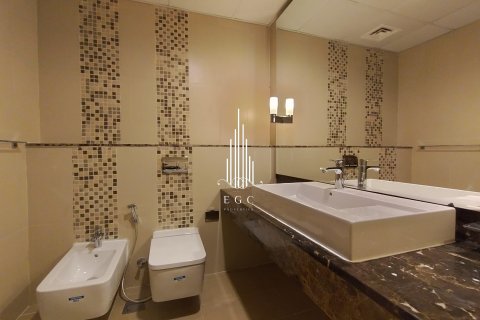 Apartment sa Corniche Road, Abu Dhabi, UAE 4 silid-tulugan, 195.1 sq.m. № 572847 - larawan 24