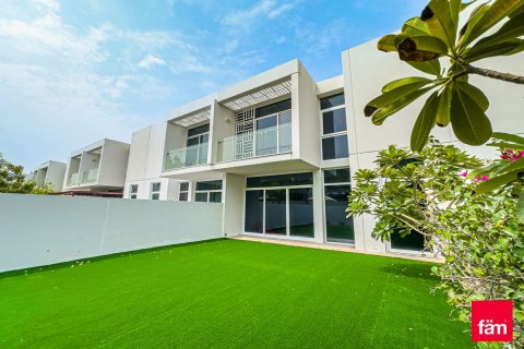 Řadový dům v Dubai, SAE 3 ložnice, 210.6 m² Č.: 633025 - fotografie 1