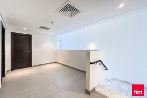 Řadový dům v Dubai, SAE 3 ložnice, 210.6 m² Č.: 633025 - fotografie 24