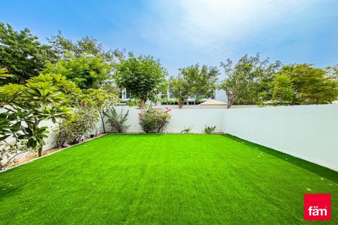 Řadový dům v Dubai, SAE 3 ložnice, 210.6 m² Č.: 633025 - fotografie 4