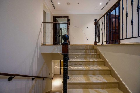 Müüa ridamaja on the Saadiyat Island, Abu Dhabi, AÜE: 3 magamistoaga, 401 m² Nr 615275 - pilt 7