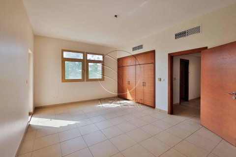 Vila v Abu Dhabi, SAE 6 ložnice, 676 m² Č.: 615279 - fotografie 14
