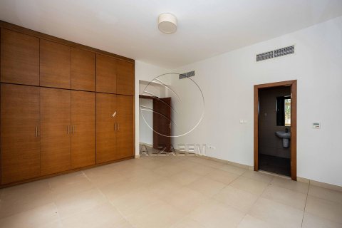Vila v Abu Dhabi, SAE 6 ložnice, 676 m² Č.: 615279 - fotografie 13