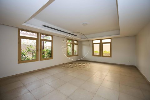 Vila v Abu Dhabi, SAE 6 ložnice, 676 m² Č.: 615279 - fotografie 4