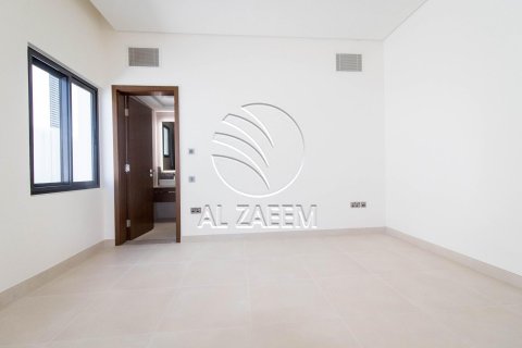 Vila na Yas Island, Abu Dhabi, SAE 5 ložnice, 692 m² Č.: 615276 - fotografie 15