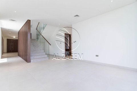 Vila na Yas Island, Abu Dhabi, SAE 5 ložnice, 692 m² Č.: 615276 - fotografie 5