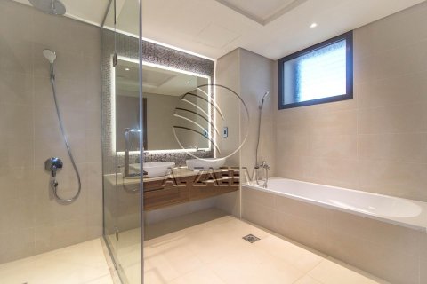 Vila na Yas Island, Abu Dhabi, SAE 5 ložnice, 692 m² Č.: 615276 - fotografie 20