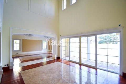 Villa in Arabian Ranches, Dubai, UAE 6 bedrooms, 805 sq.m. № 625868 - photo 5