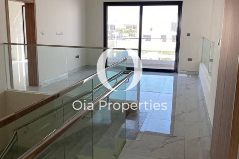 Vila na Yas Island, Abu Dhabi, SAE 4 ložnice, 502 m² Č.: 608544 - fotografie 3
