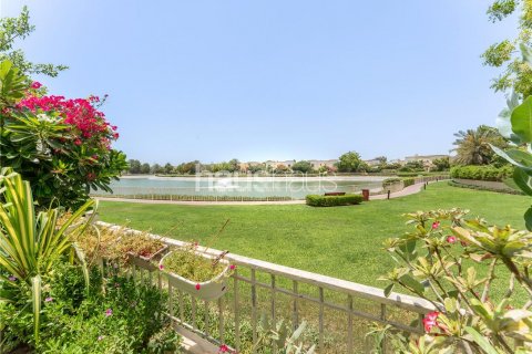 Vilë në The Springs, Dubai, Emiratet e Bashkuara Arabe 3 dhoma gjumi, 251 m2. № 626411 - Foto 2