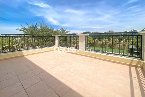 Vilë në Jumeirah Park, Dubai, Emiratet e Bashkuara Arabe 4 dhoma gjumi, 386 m2. № 626413 - Foto 12